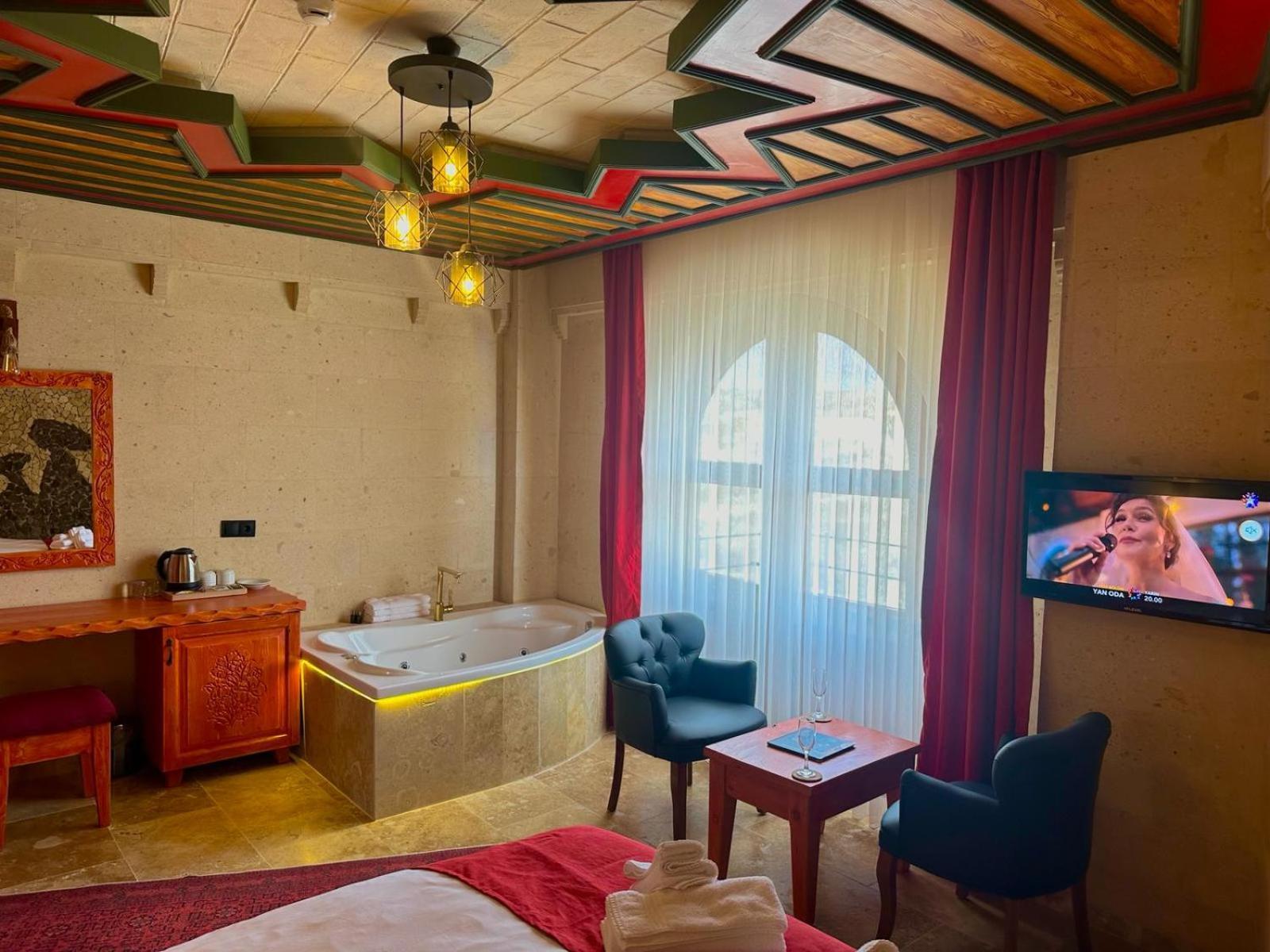 Gemosa Cappadocia Hotel อูร์กุบ ภายนอก รูปภาพ